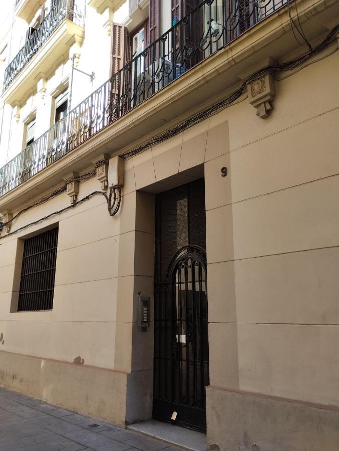 Room Familiar Sants Barcelona Exterior foto
